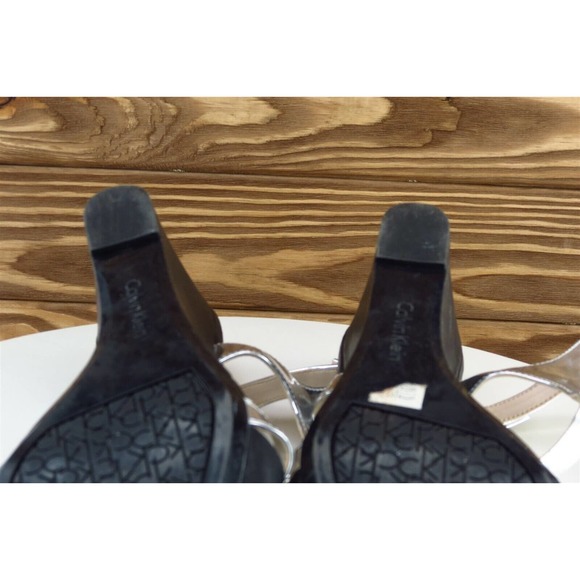 Calvin Klein Size 9 Medium Silver Strappy Synthetic‎ Women Sandals Pamilla - Picture 7 of 7